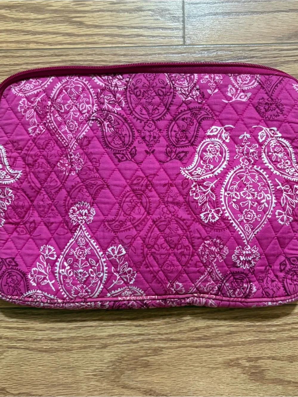Vera Bradley Pink Paisley Laptop Tablet Case Cover Quilted
